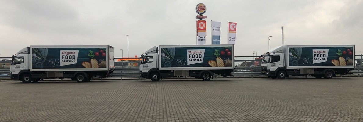 28 nye lastbiler monteret med Flexsign reklamesystem til Dagrofa Foodservice