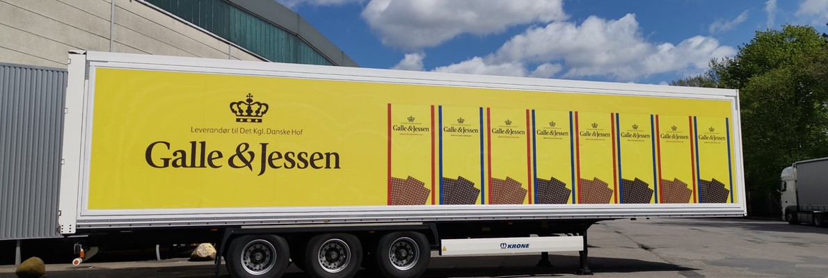 Flexsign leverer 13 meter lang Pålægschokolade reklame langside på ny lastbil